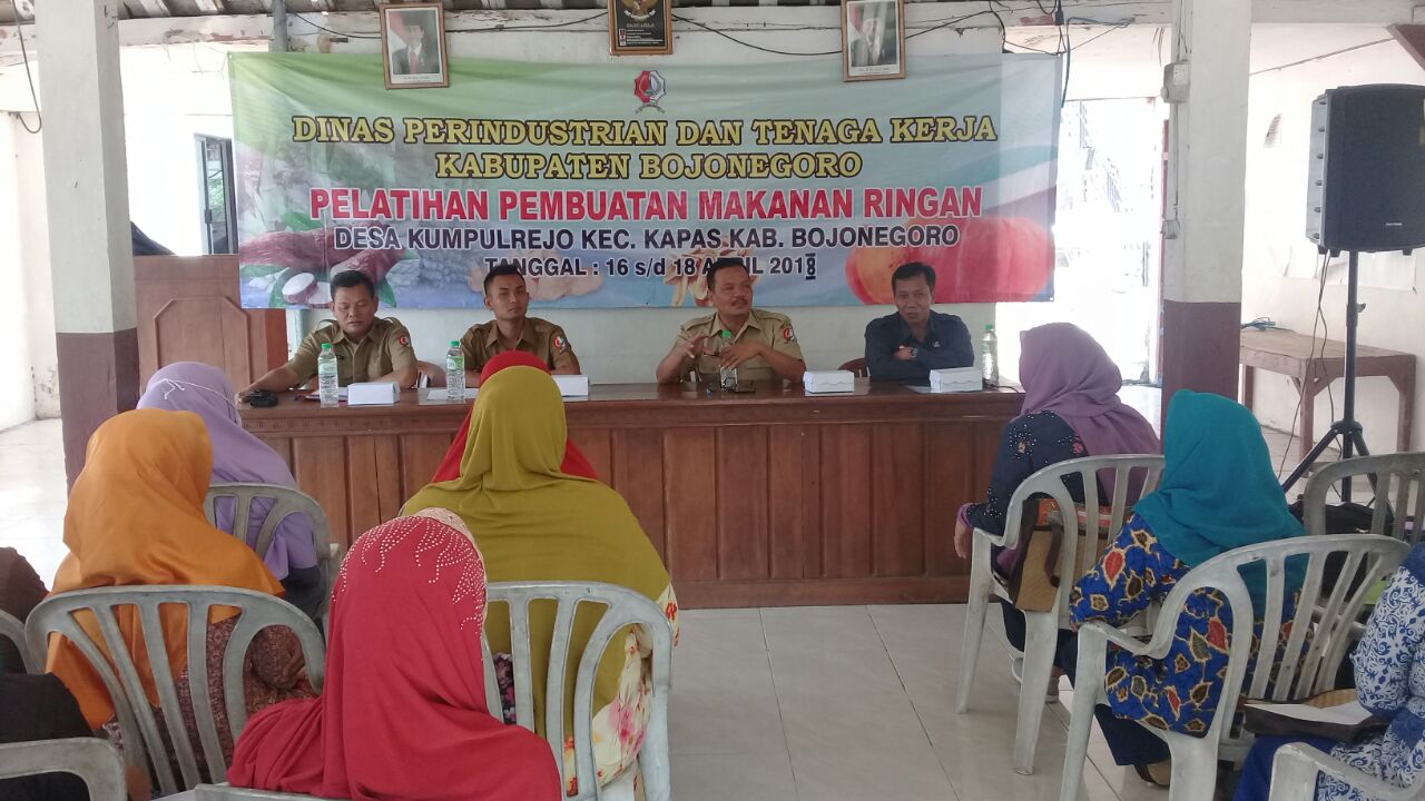 Pelatihan Pembuatan Makanan Ringan