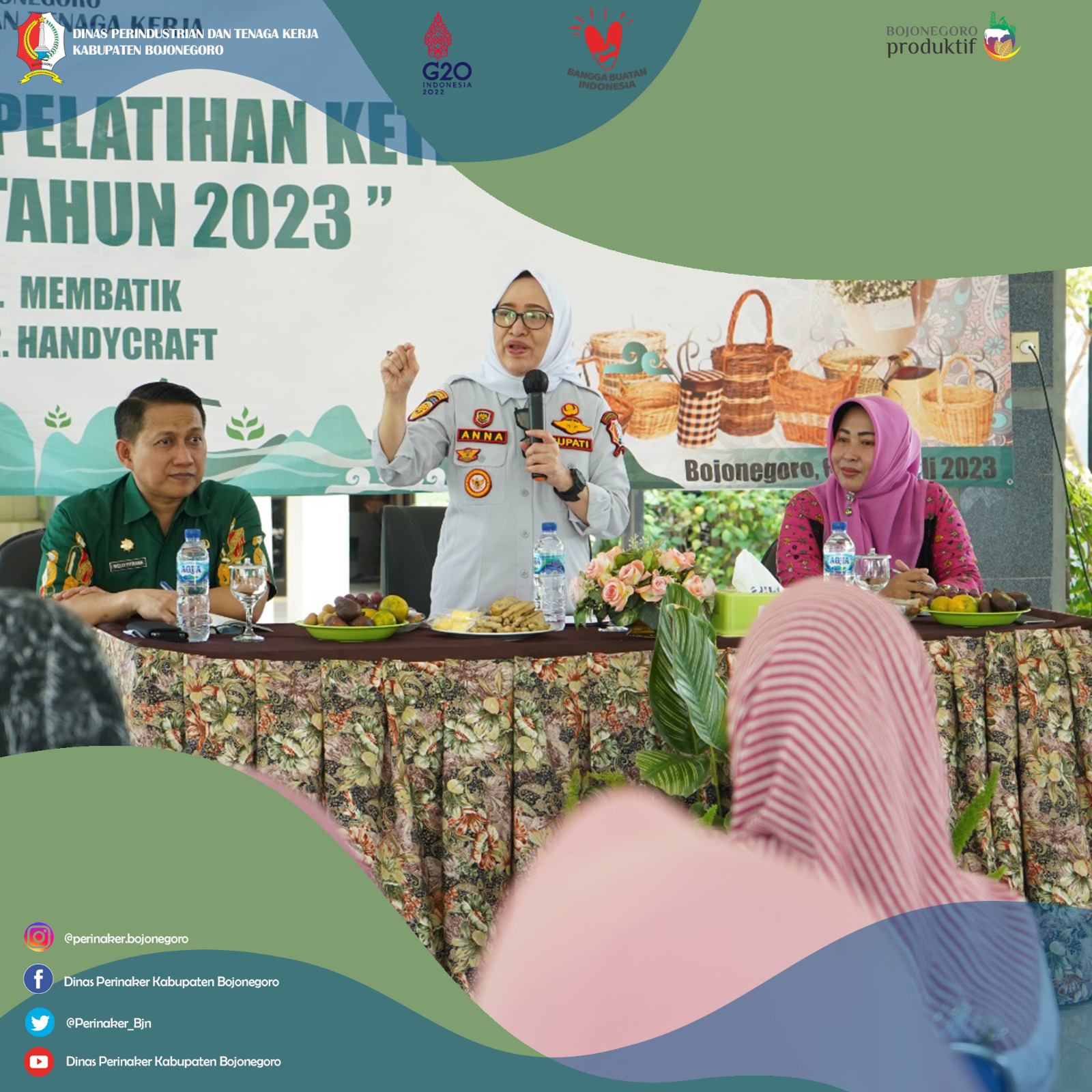 Pelatihan Keterampilan Kerja Kejuruan Membatik, dan Handycraft di Kecamatan Kepohbaru