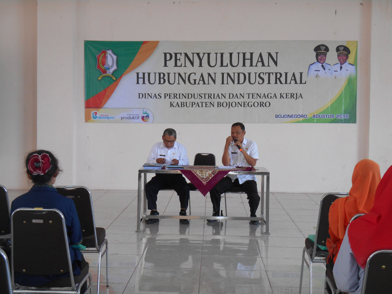 Penyuluhan Hubungan Industrial bagi Perusahaan di Bojonegoro