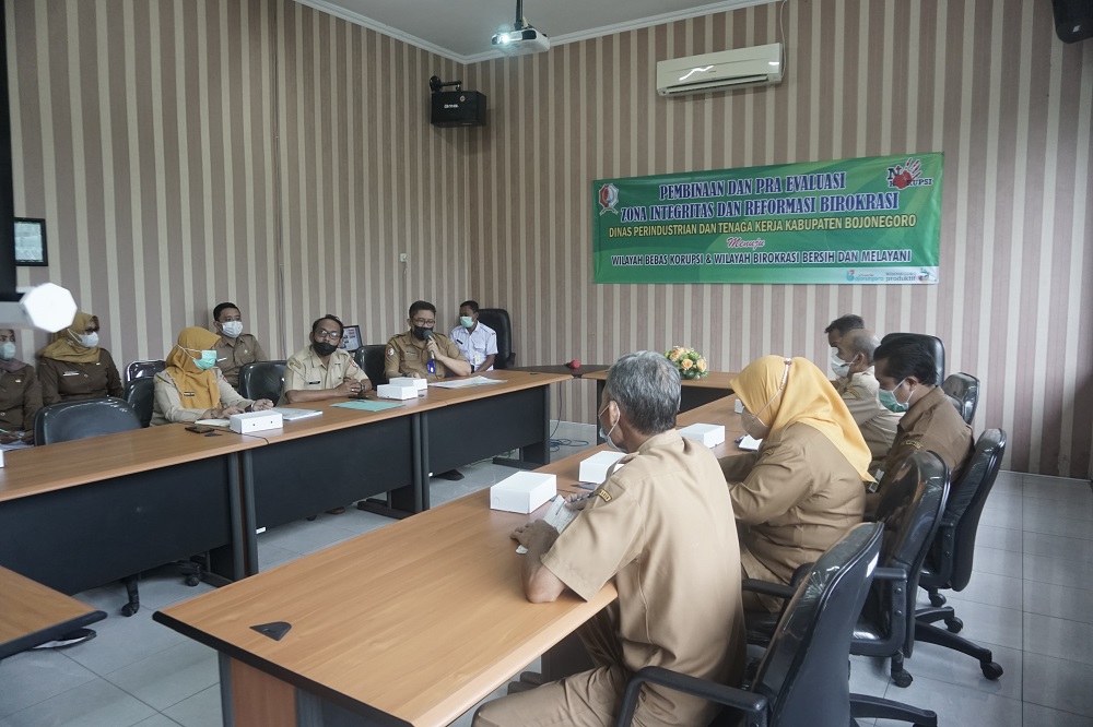 Pembinaan dan Pra Evaluasi Zona Integritas dan Reformasi Birokrasi oleh Inspektorat Kab Bojonegoro