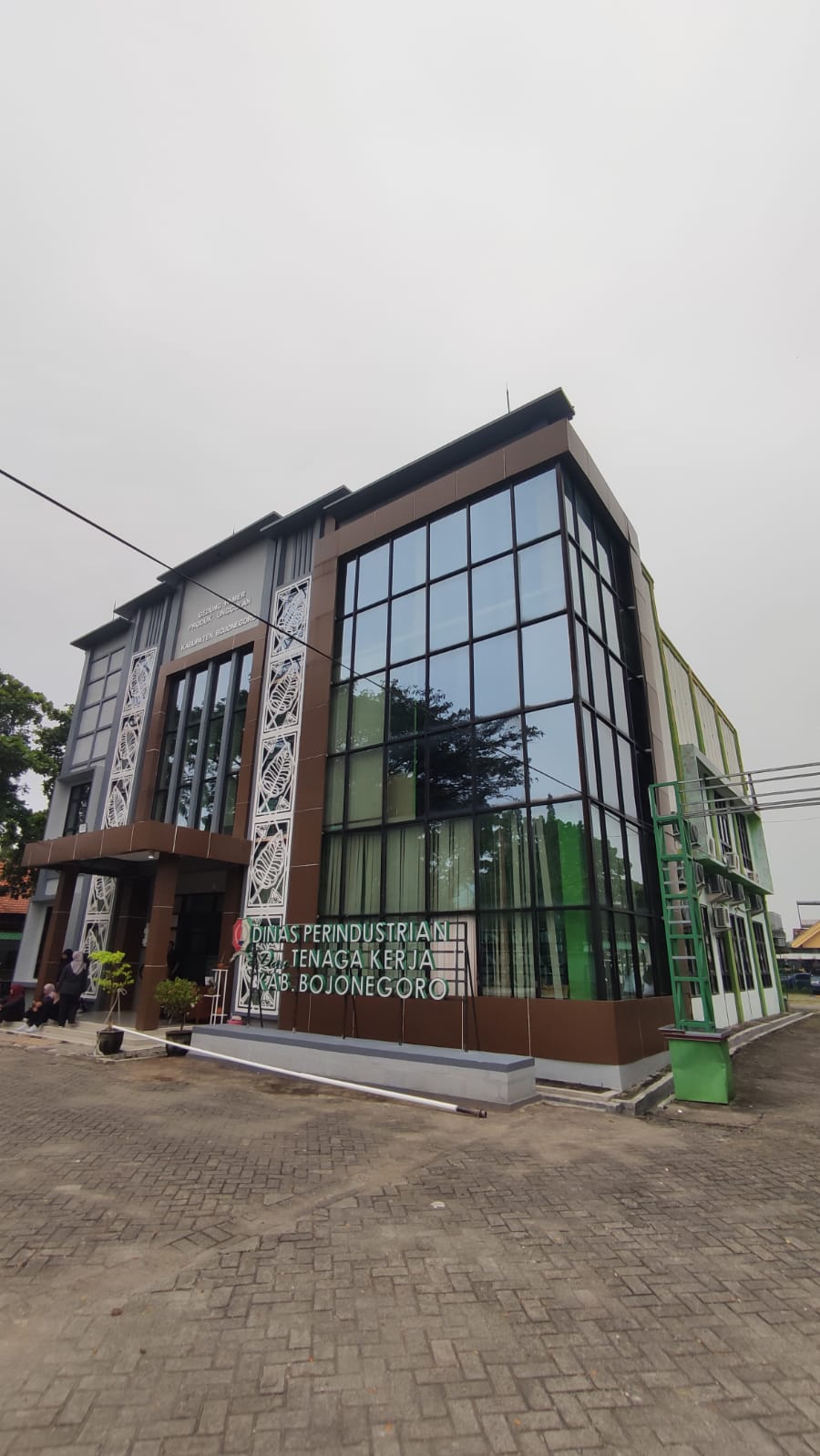 Kantor Dinperinaker